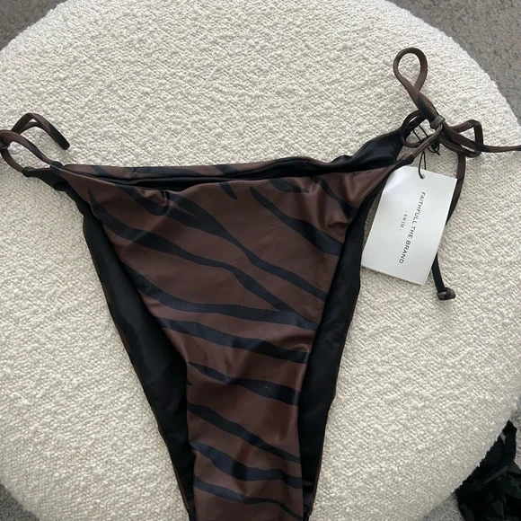 Faithfull the brand bikini bottom - Picture 7 of 8